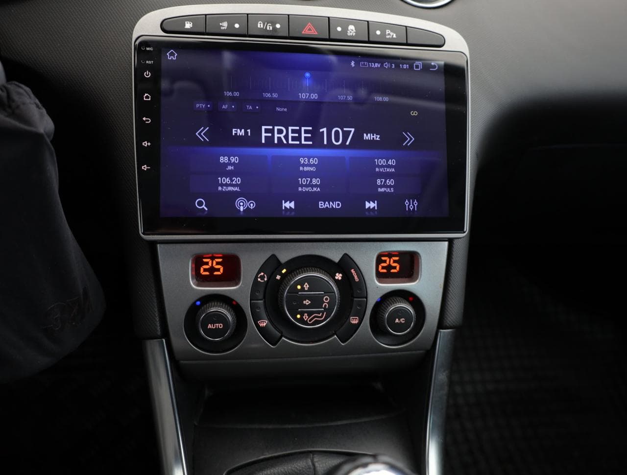 2010 Peugeot 308 - 15