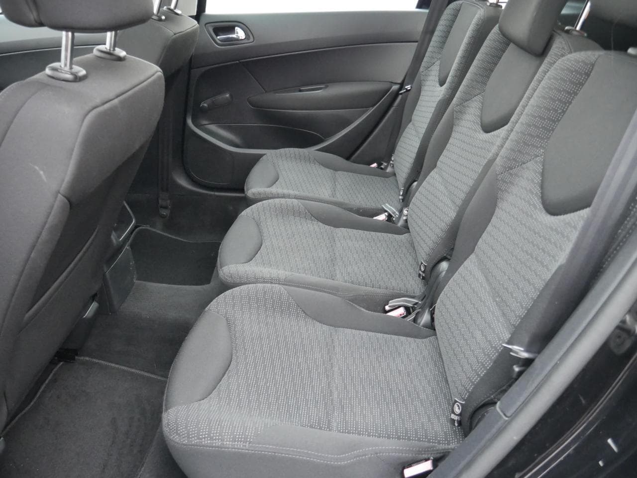 2009 Peugeot 308 - 10