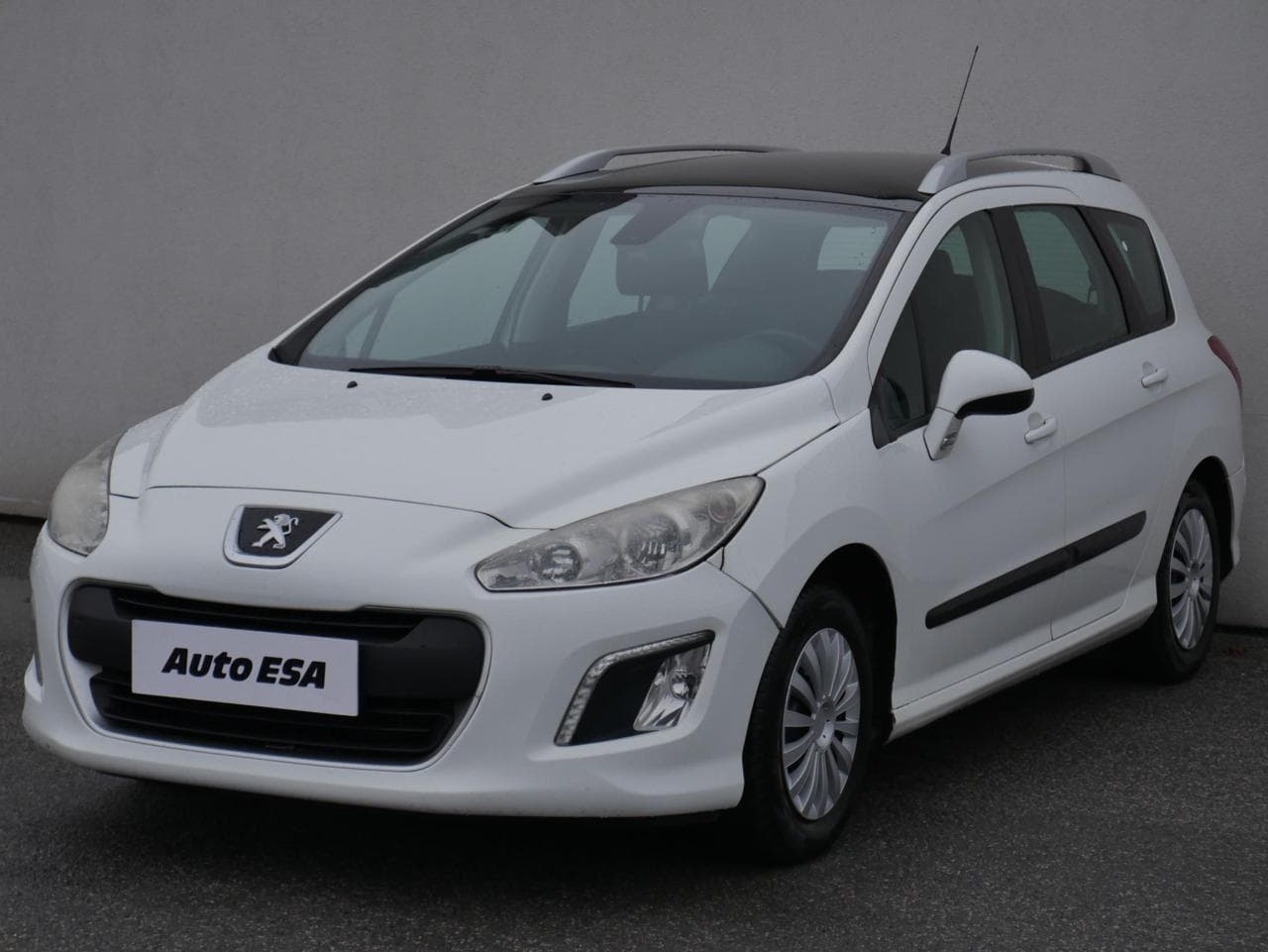 2013 Peugeot 308 - 3