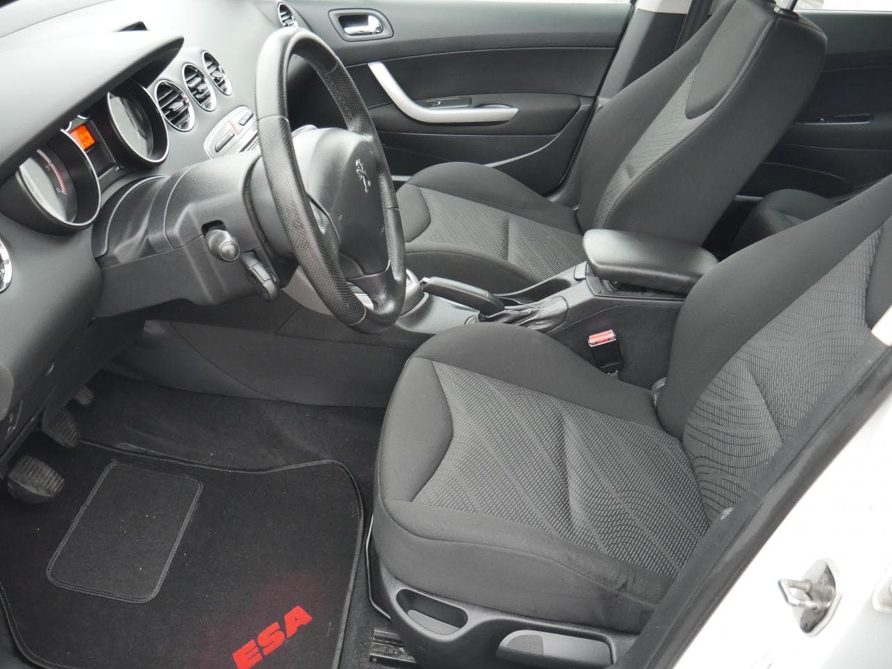 2013 Peugeot 308 - 9