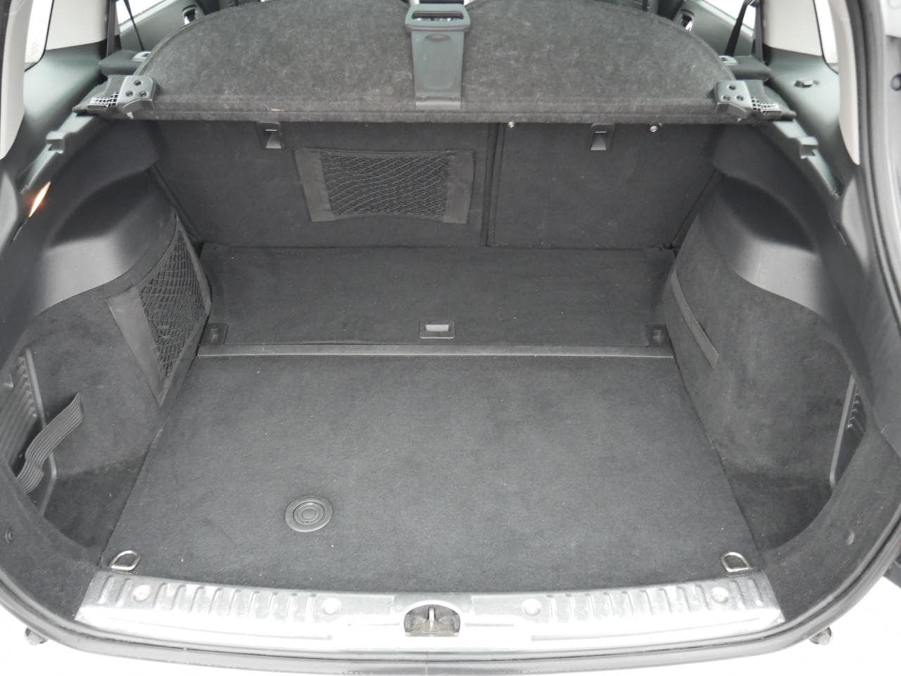 2013 Peugeot 308 - 7