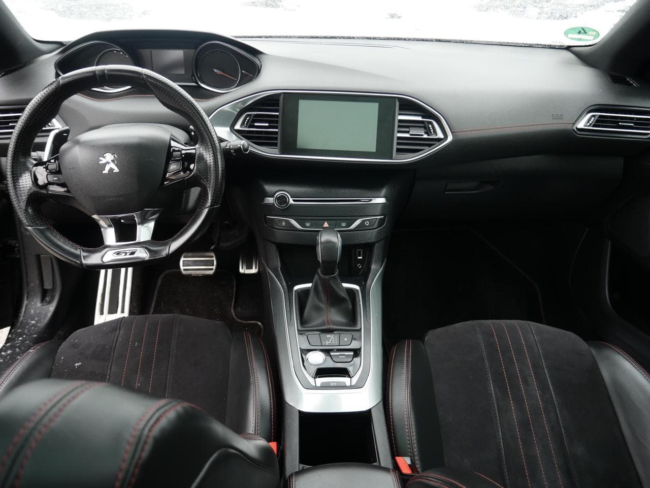 2015 Peugeot 308 - 8