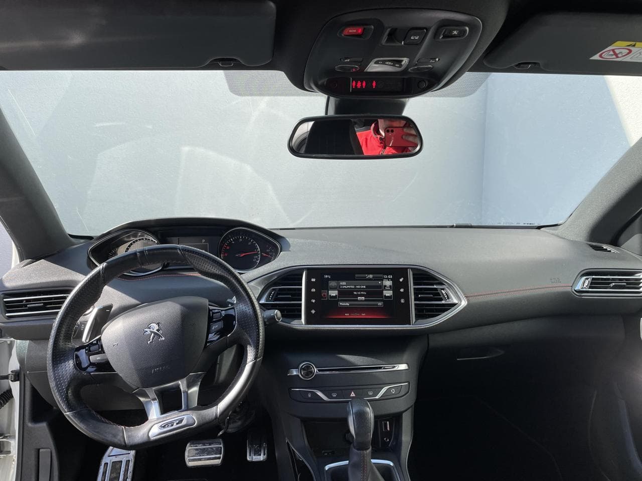 2017 Peugeot 308 - 8