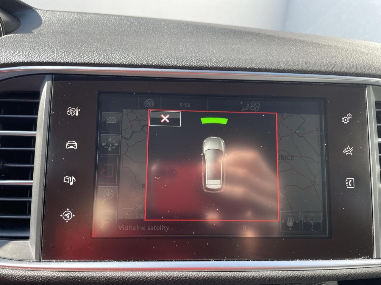 2017 Peugeot 308 - 13