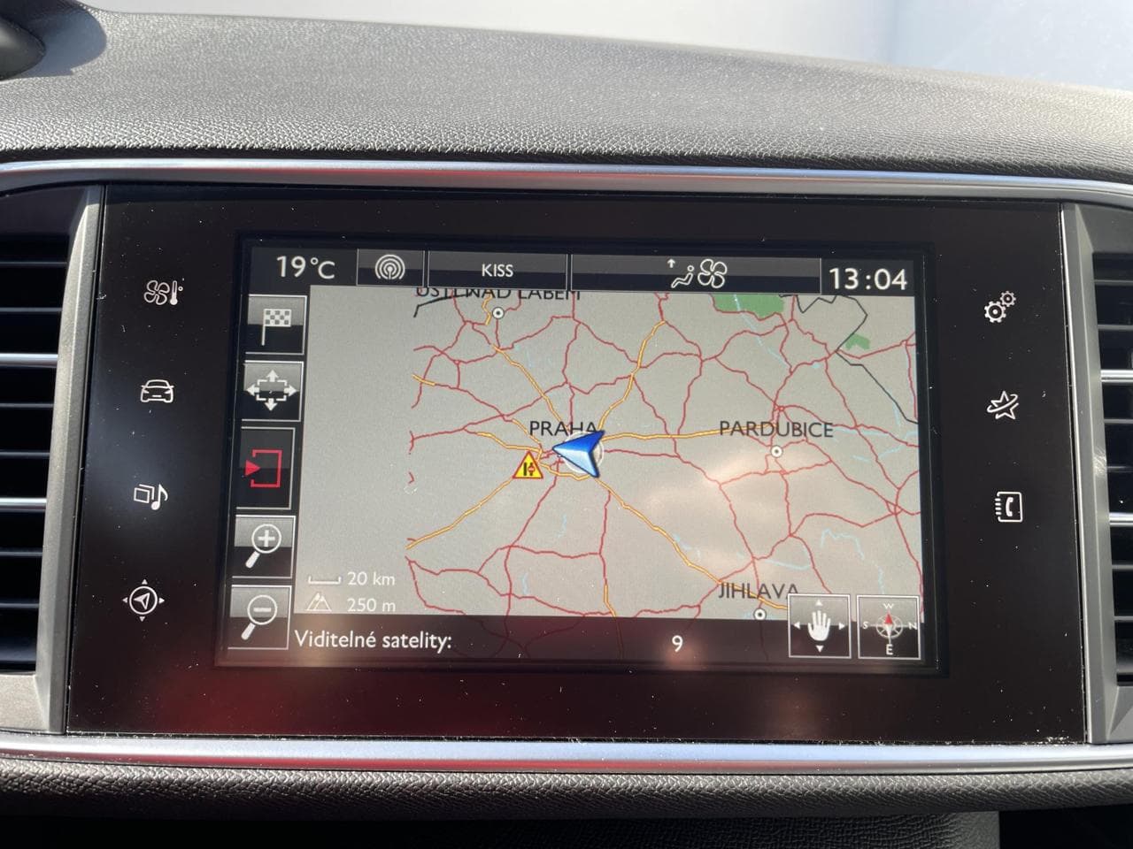 2017 Peugeot 308 - 12