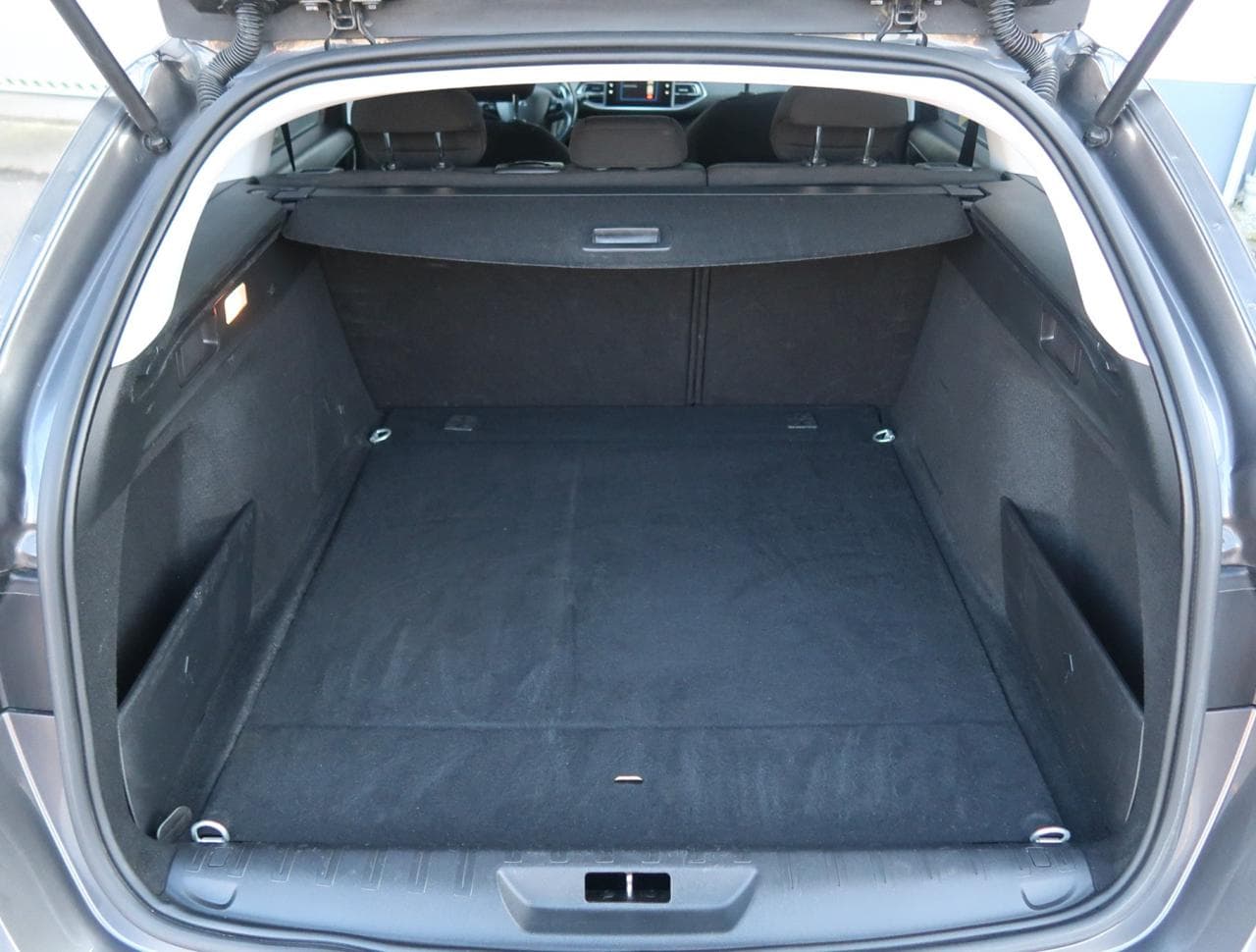 2019 Peugeot 308 - 20