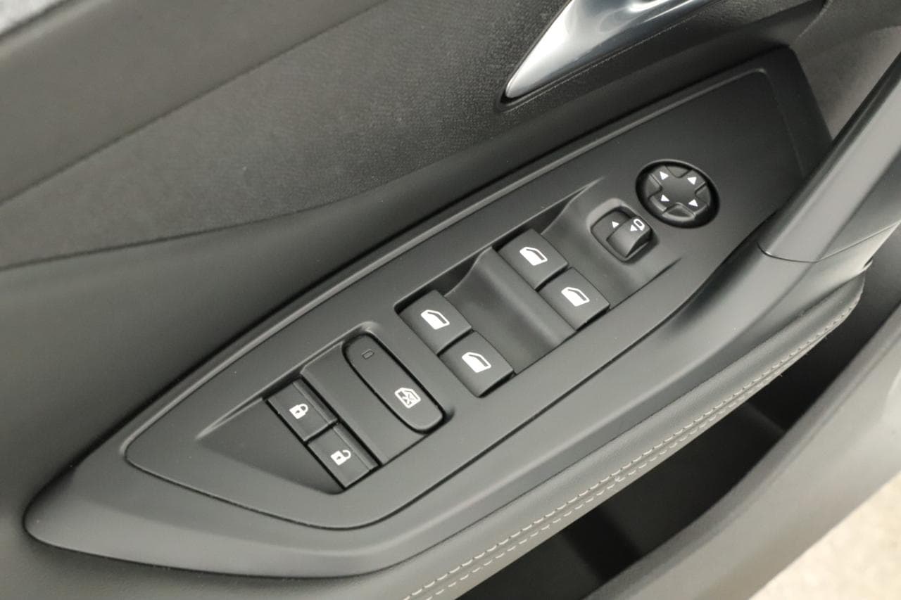 2023 Peugeot 308 - 15