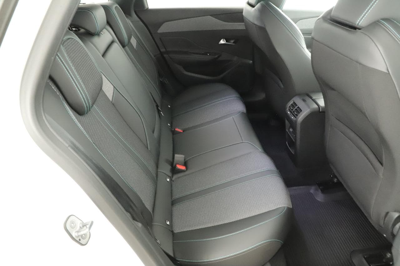 2023 Peugeot 308 - 11