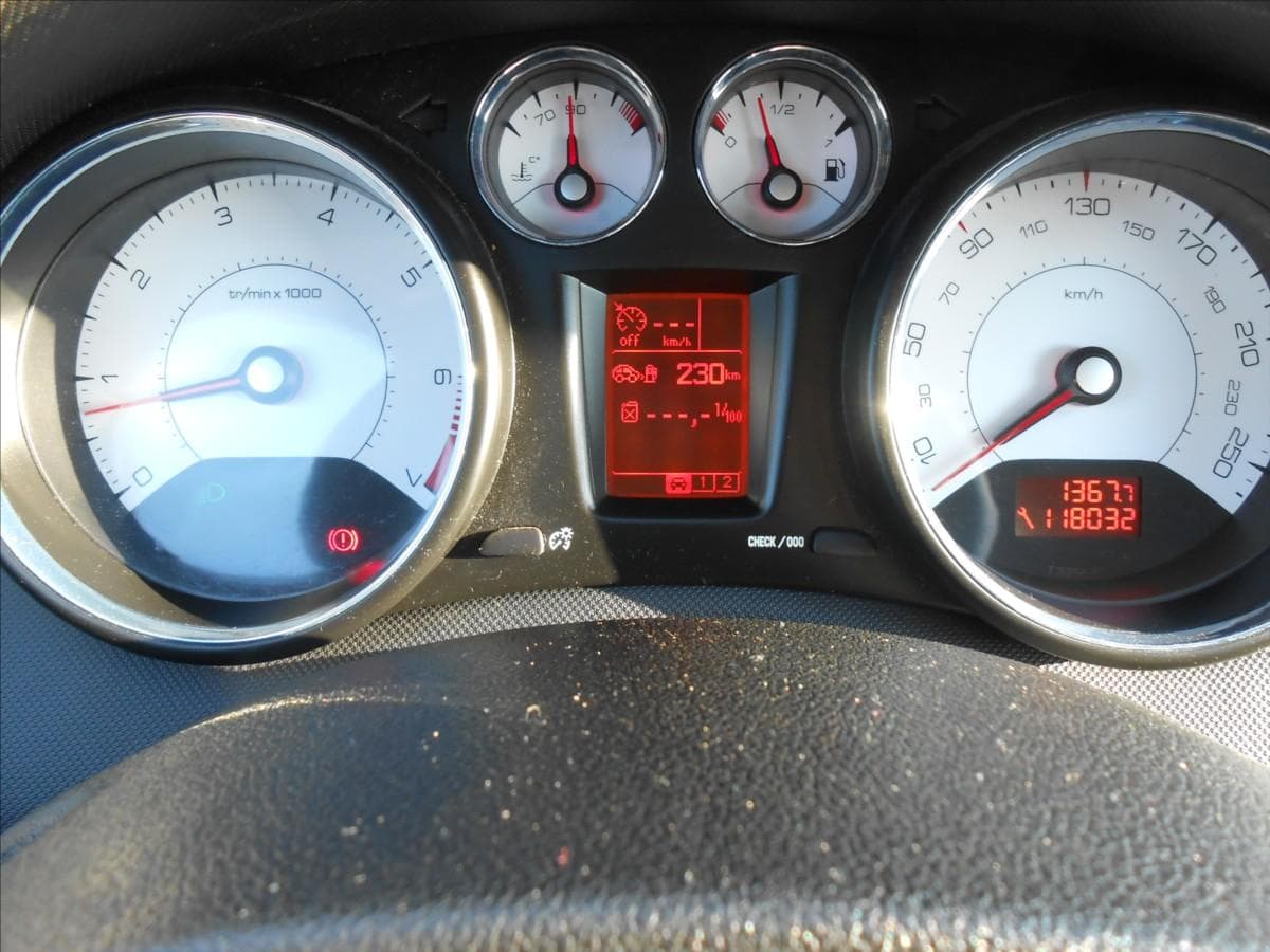 2009 Peugeot 308 - 14