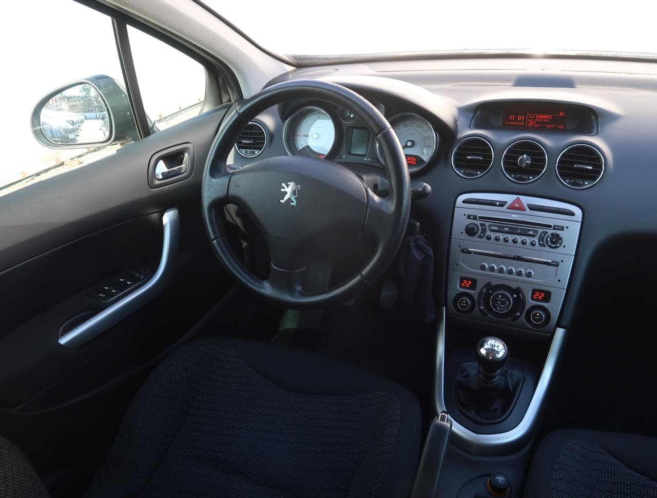 2008 Peugeot 308 - 9