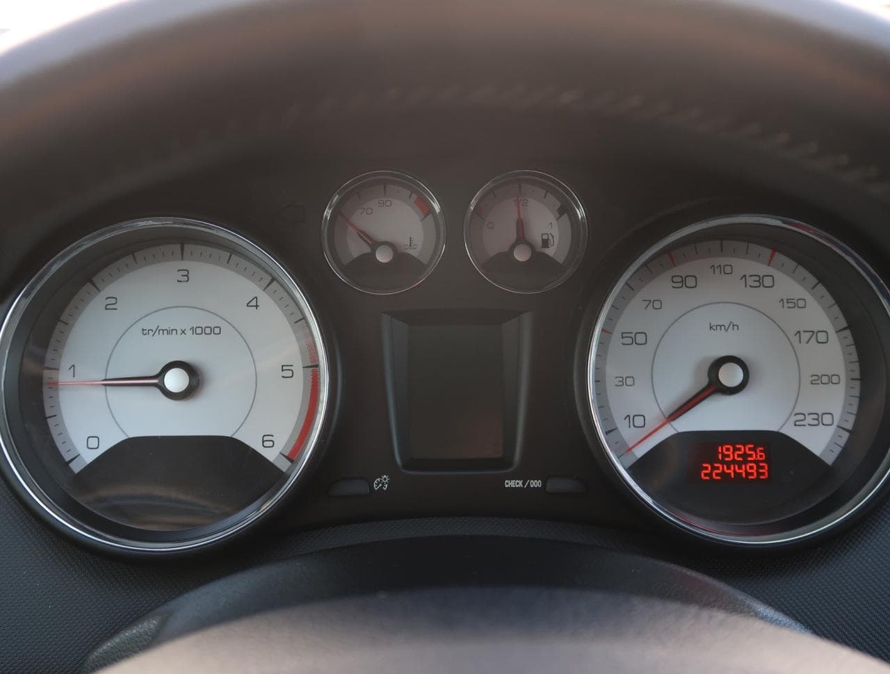 2008 Peugeot 308 - 17