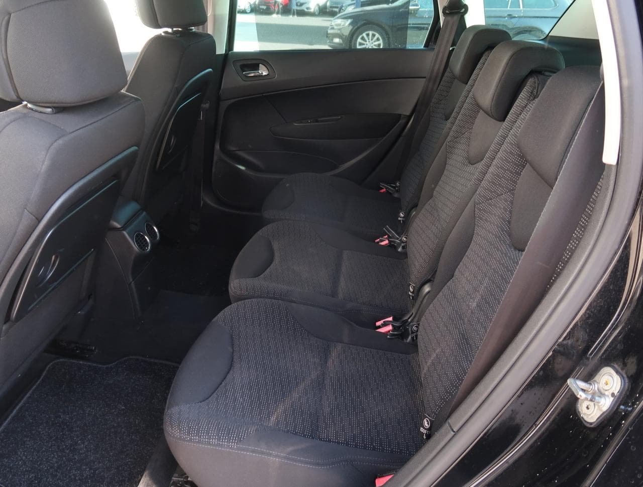 2008 Peugeot 308 - 15