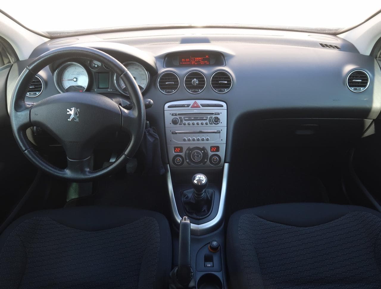 2008 Peugeot 308 - 10