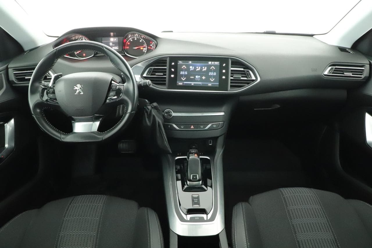 2019 Peugeot 308 - 9