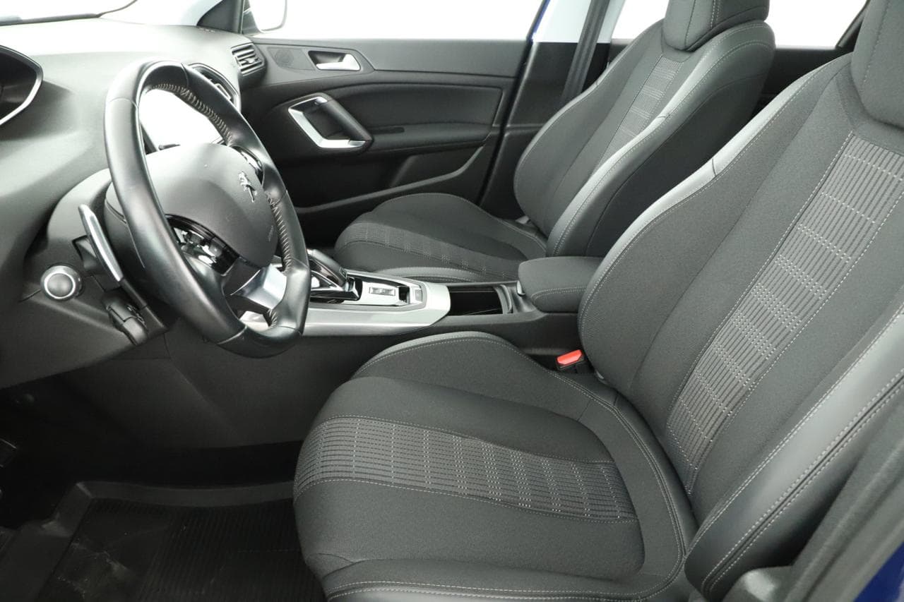 2019 Peugeot 308 - 13