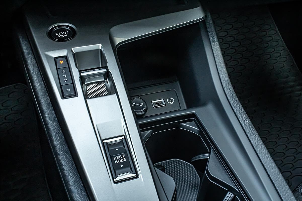 2025 Peugeot 308 - 14