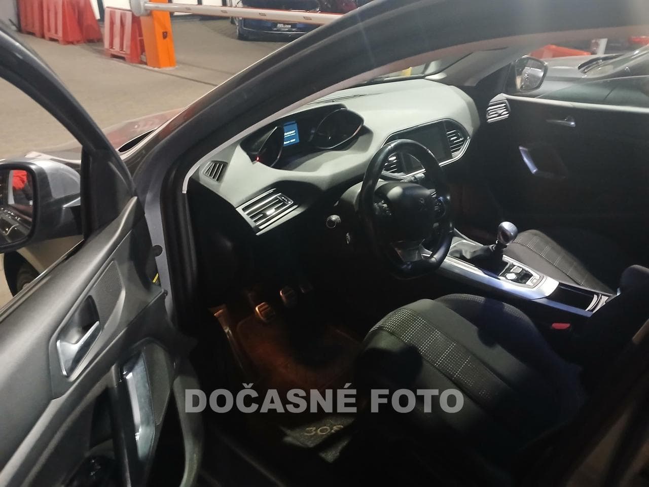 2016 Peugeot 308 - 3