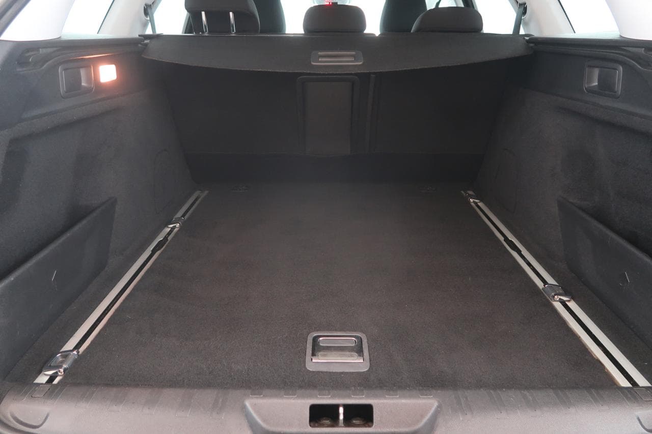 2016 Peugeot 308 - 20