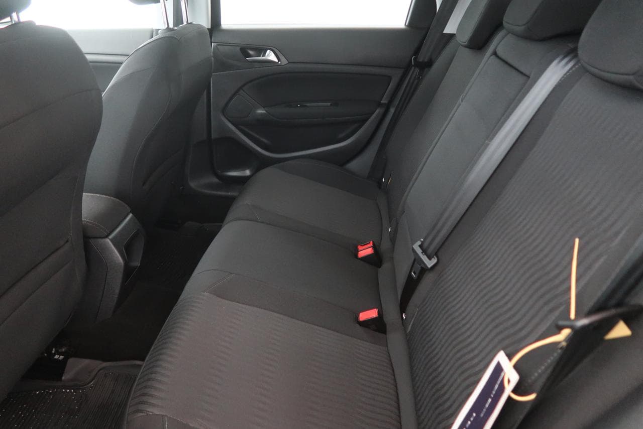2016 Peugeot 308 - 15