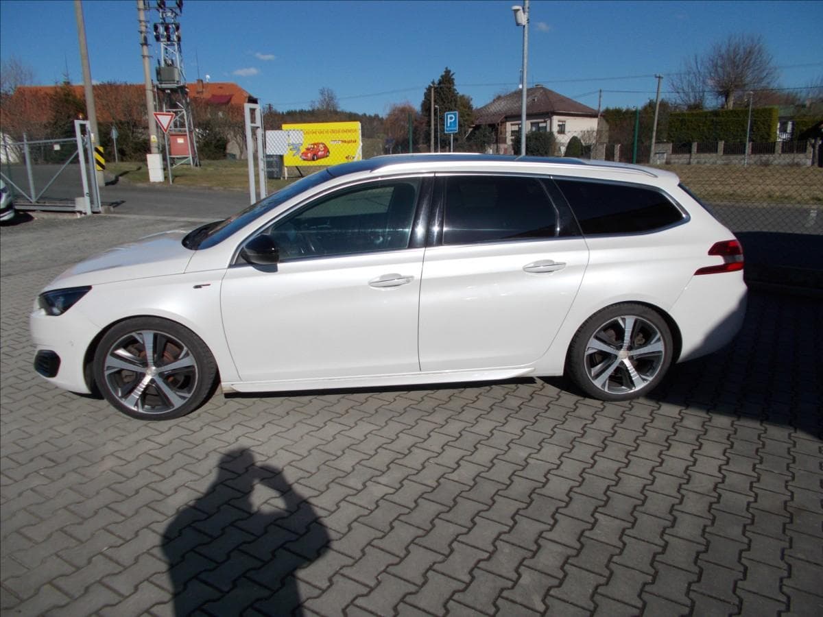 2015 Peugeot 308 - 6