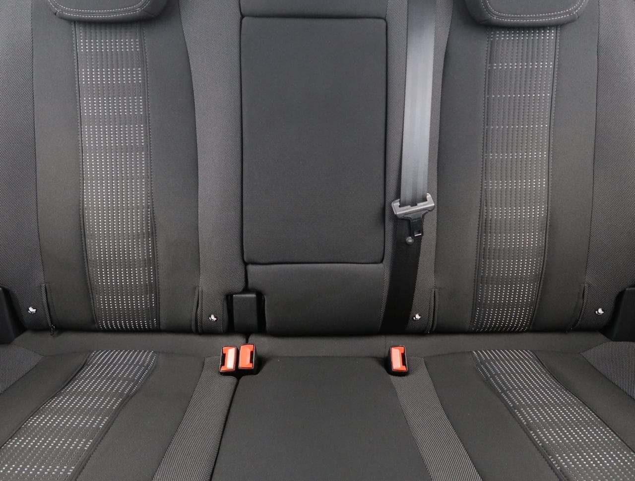 2016 Peugeot 308 - 14