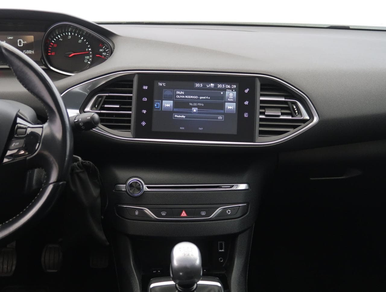 2016 Peugeot 308 - 18