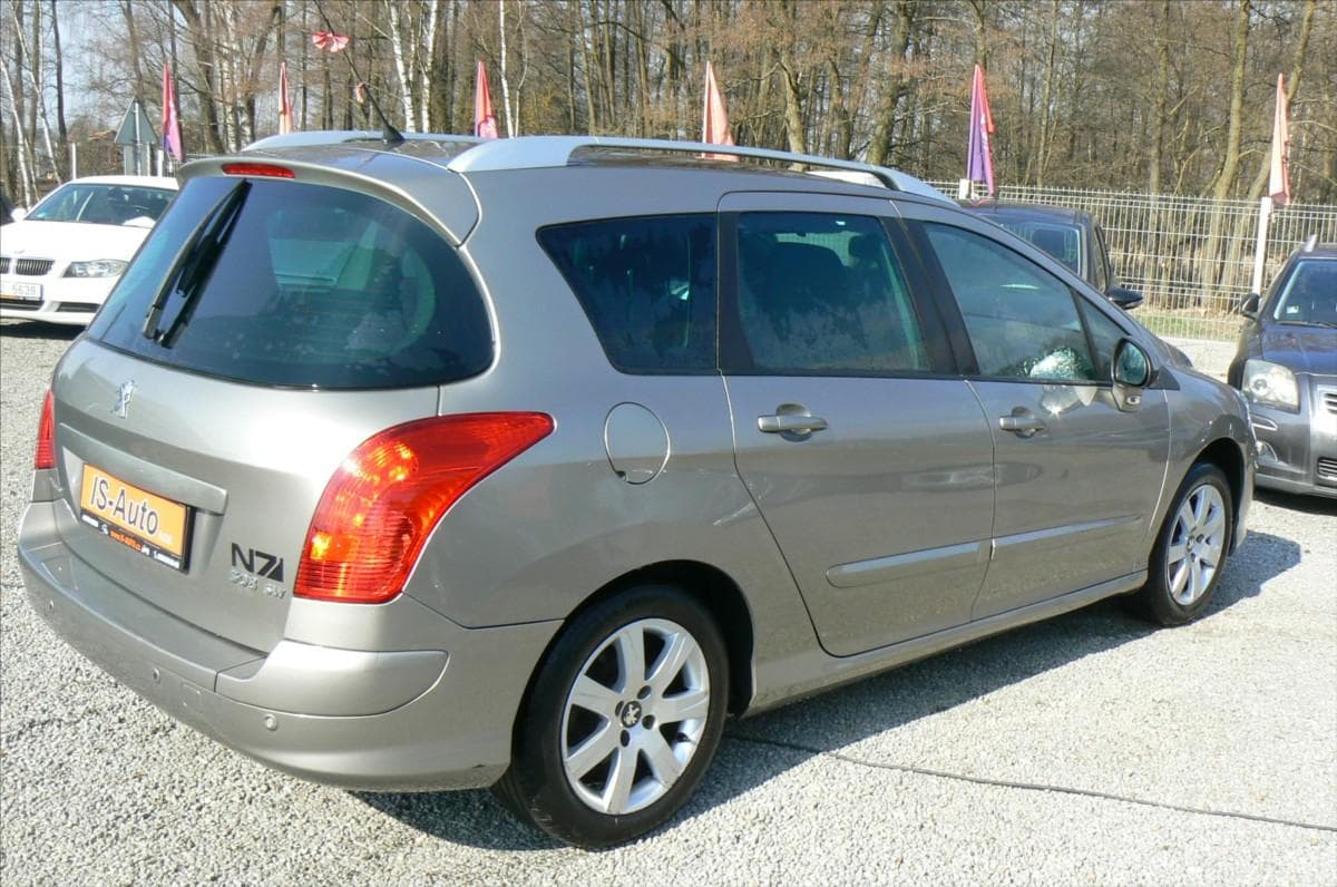 2012 Peugeot 308 - 4