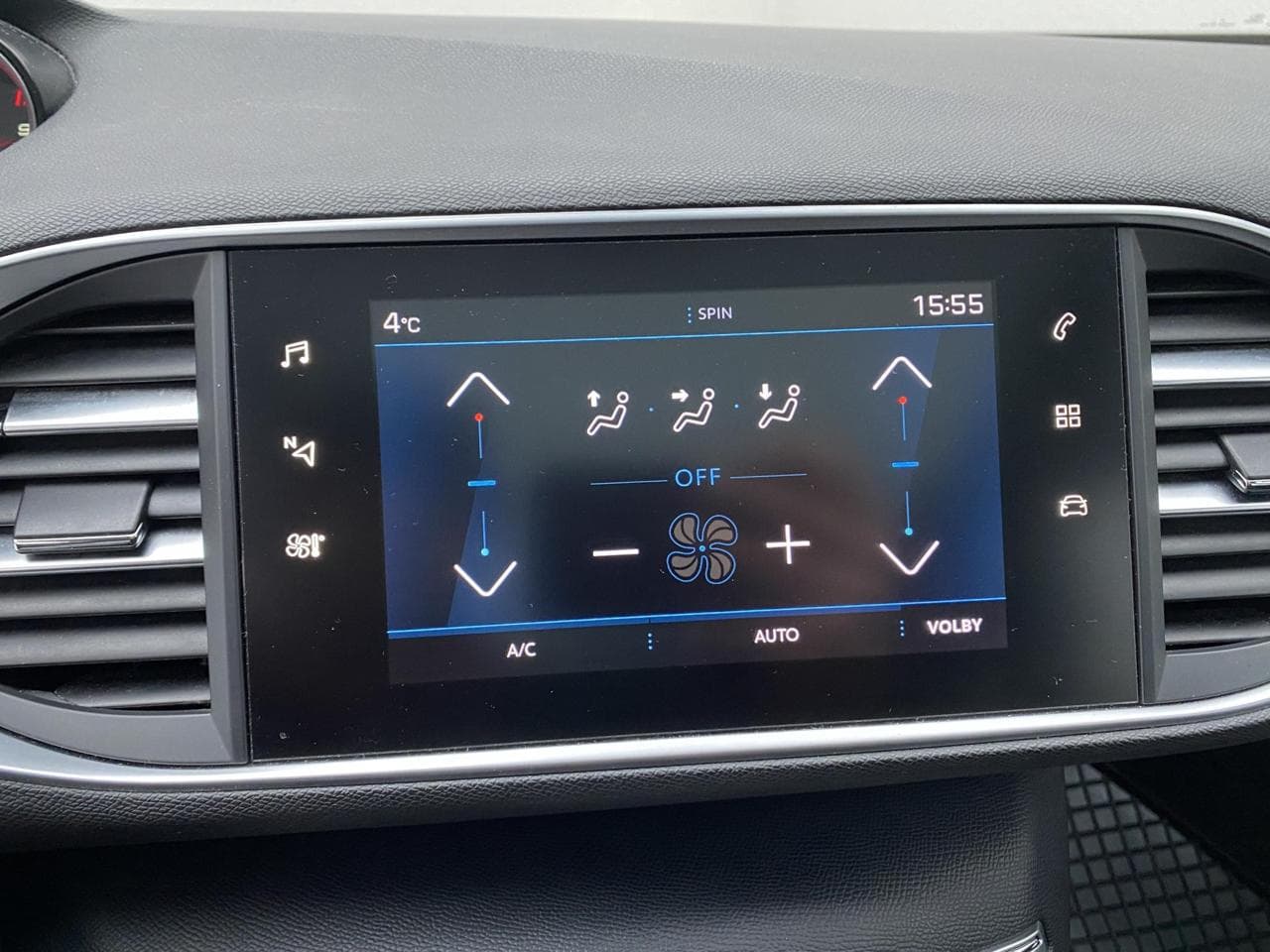 2020 Peugeot 308 - 16