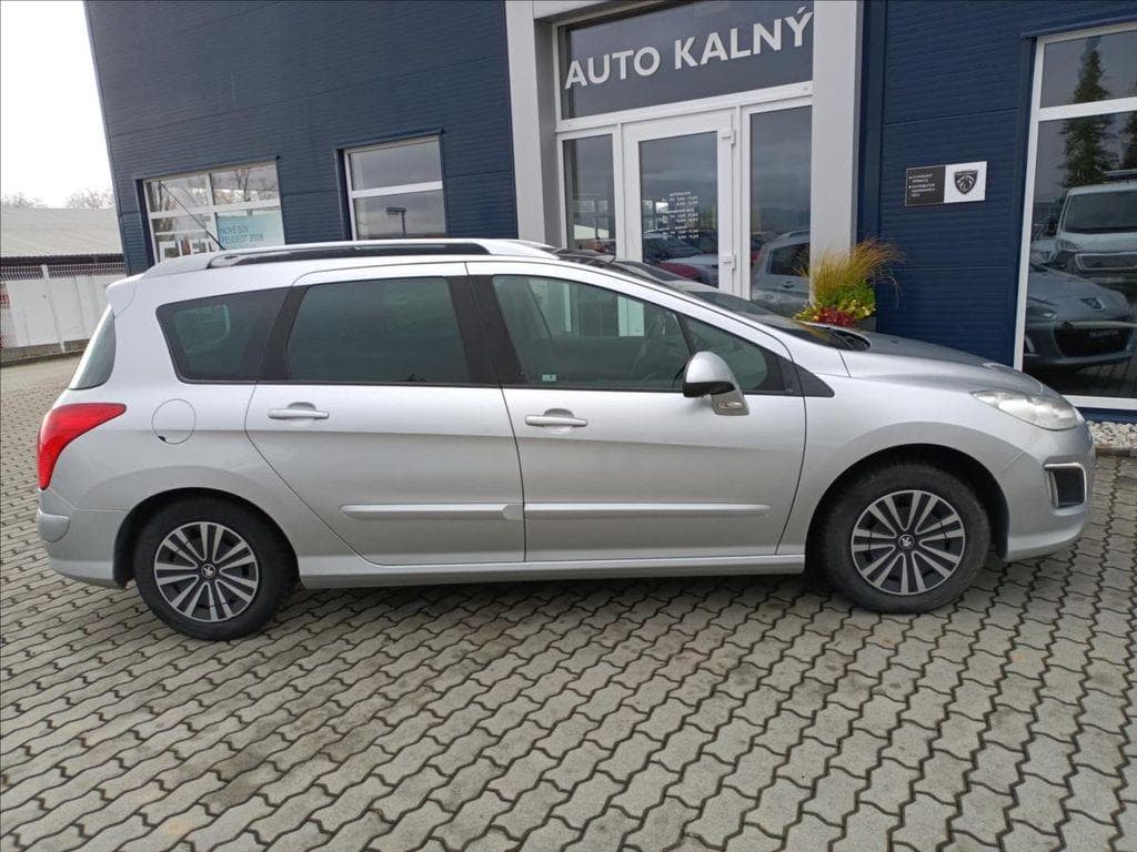 2012 Peugeot 308 - 9