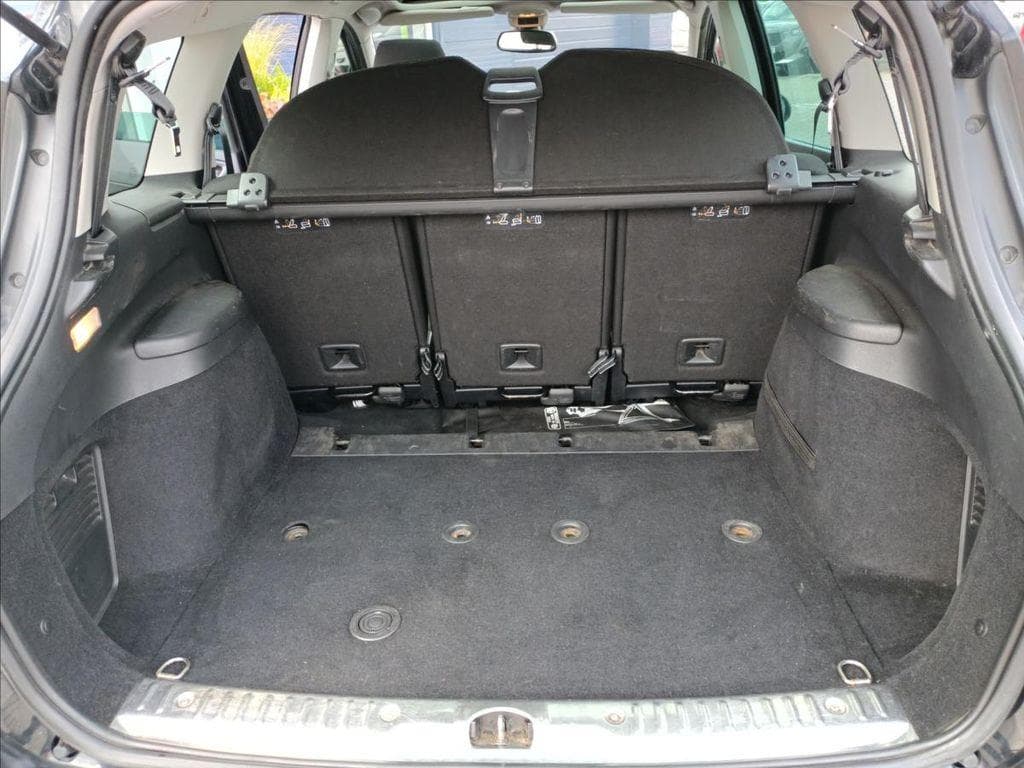 2010 Peugeot 308 - 6