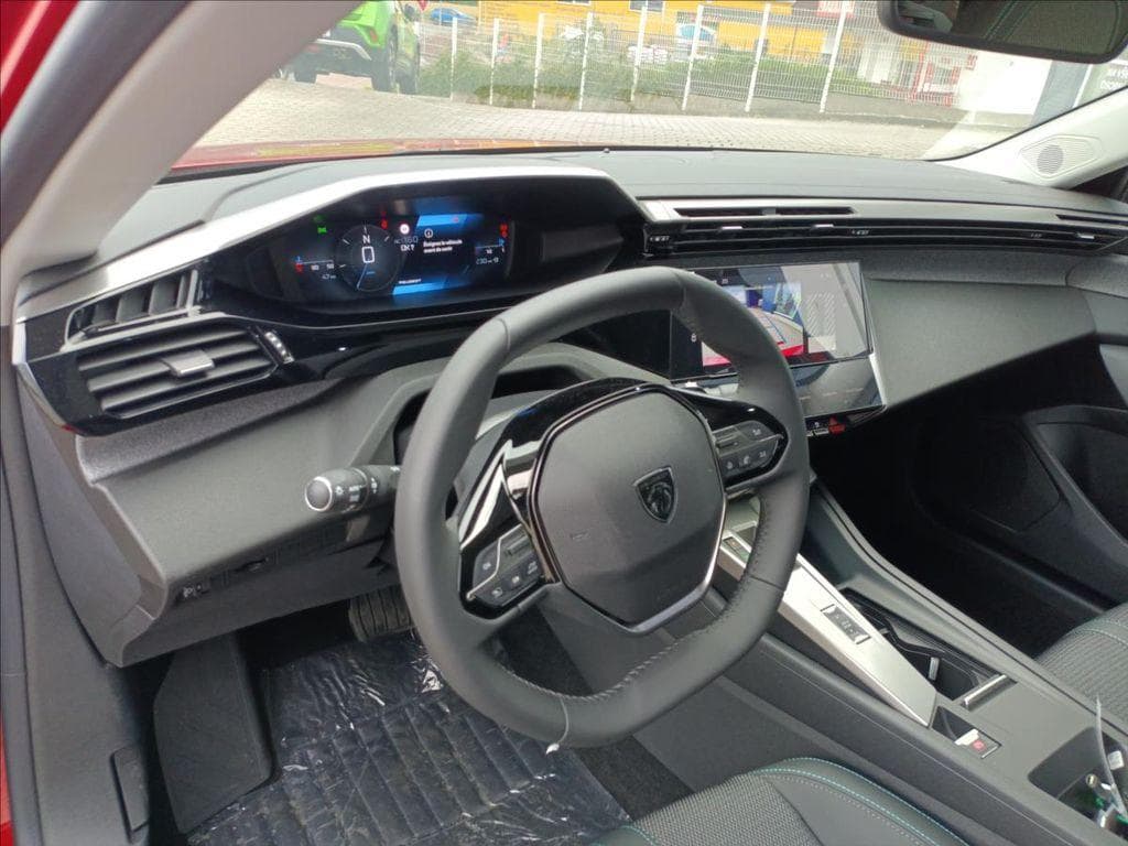 2025 Peugeot 308 - 12