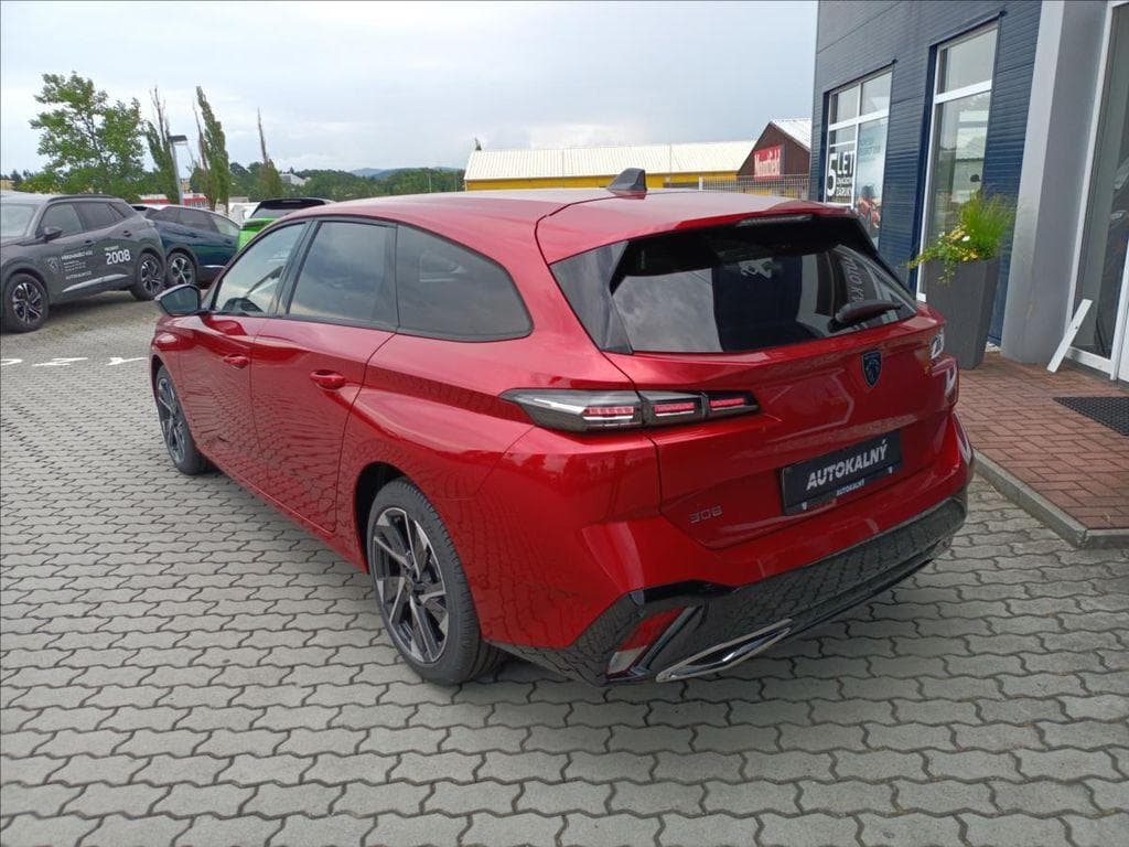 2025 Peugeot 308 - 10