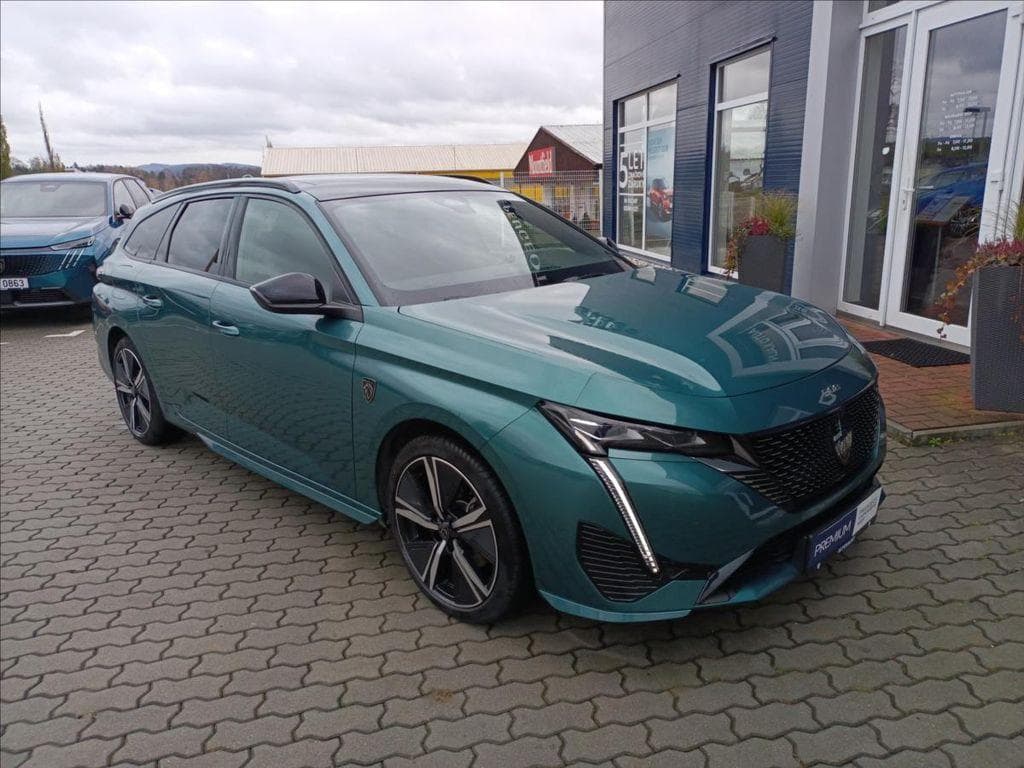 2023 Peugeot 308 - 8