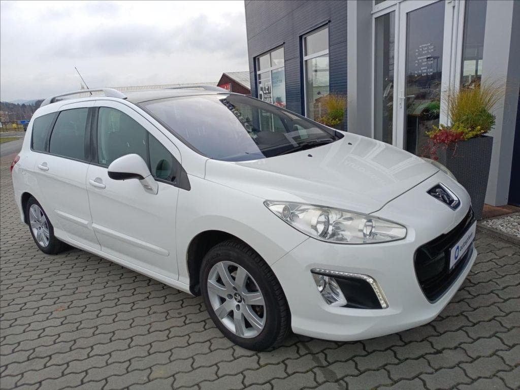 2013 Peugeot 308 - 8
