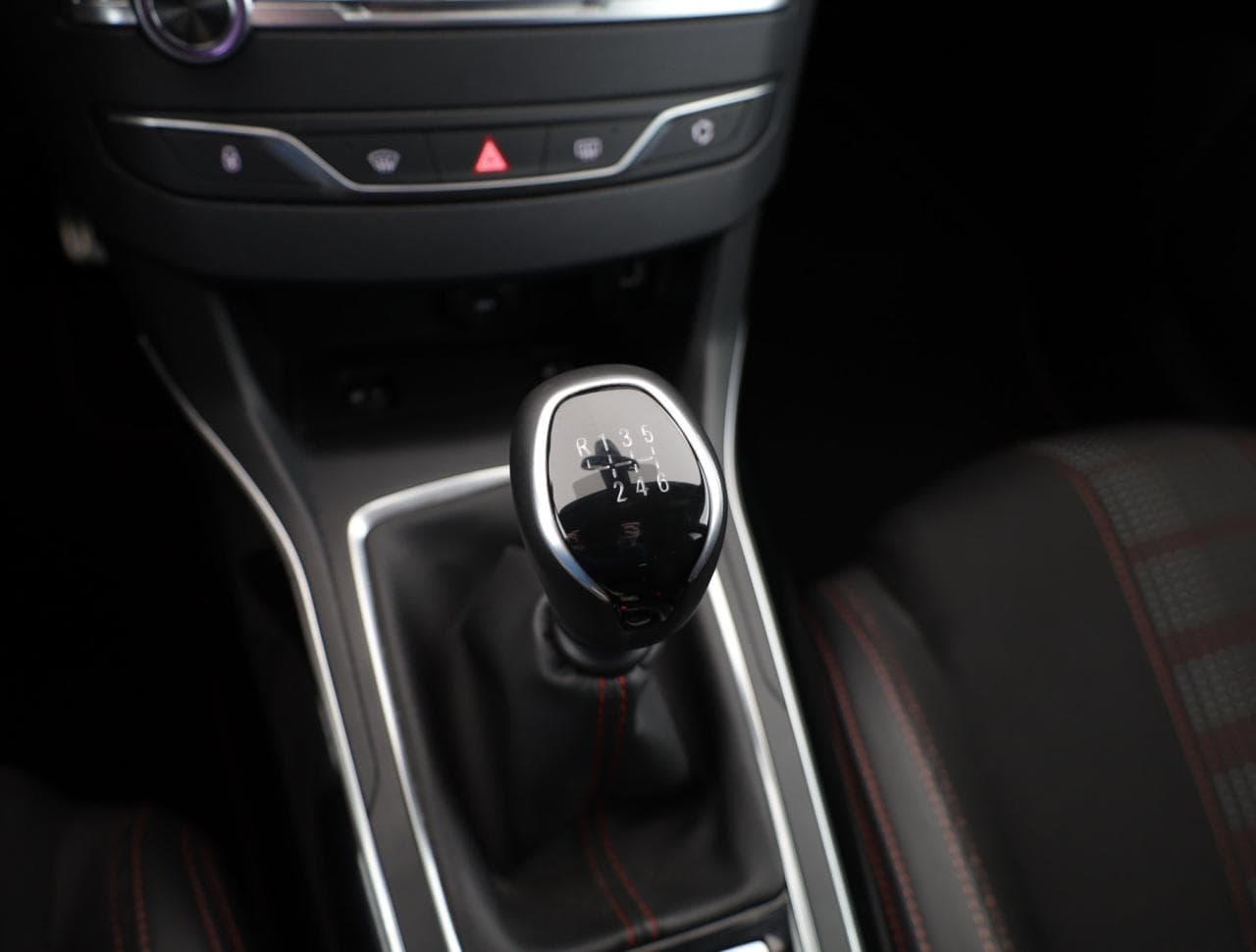 2020 Peugeot 308 - 33