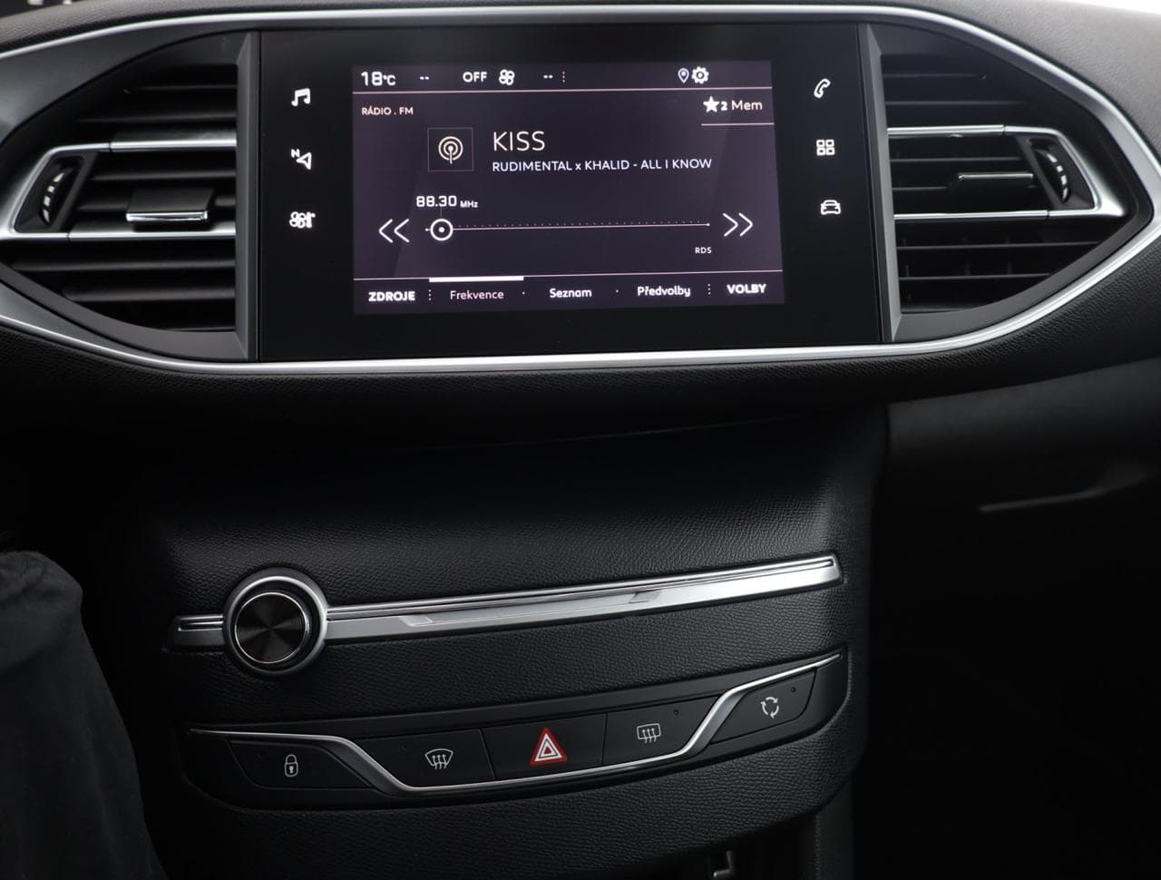 2020 Peugeot 308 - 16