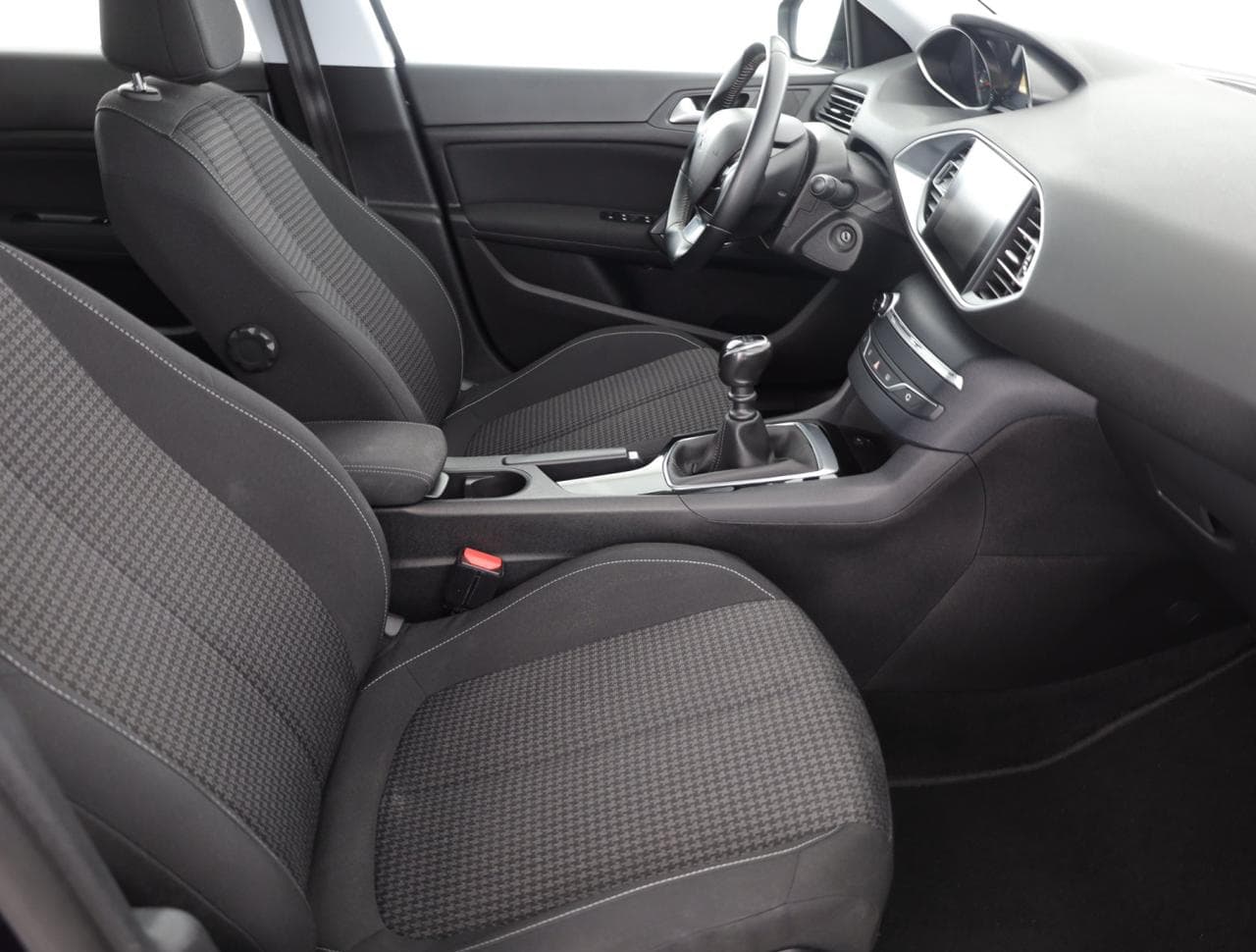 2020 Peugeot 308 - 10
