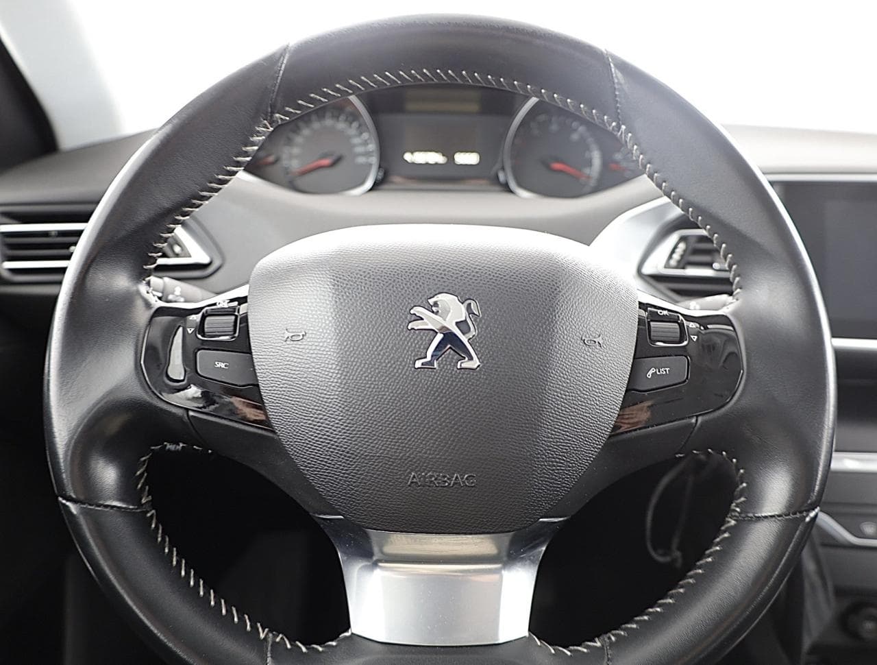 2020 Peugeot 308 - 14