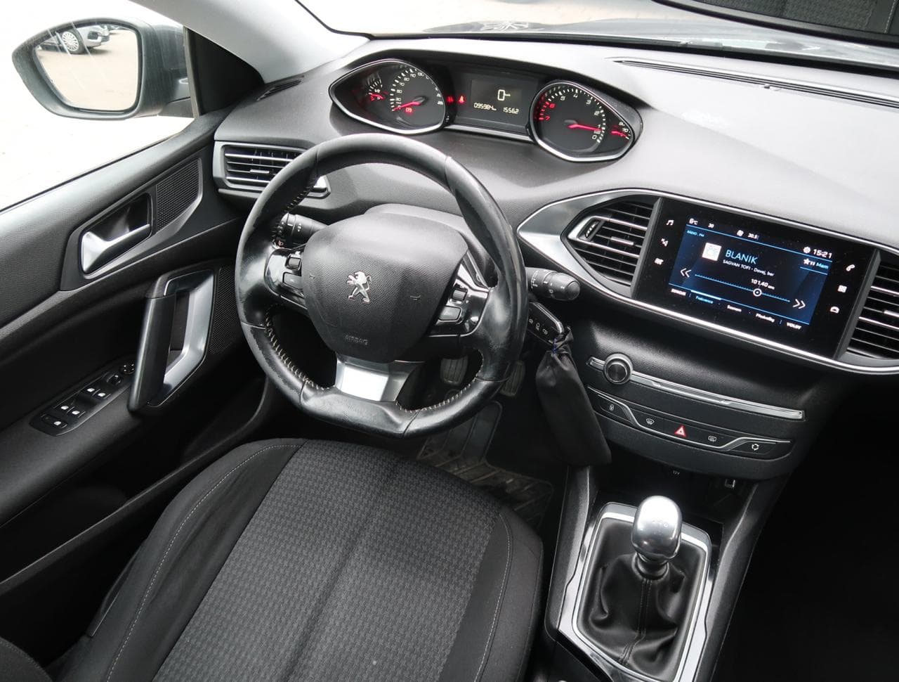 2019 Peugeot 308 - 9