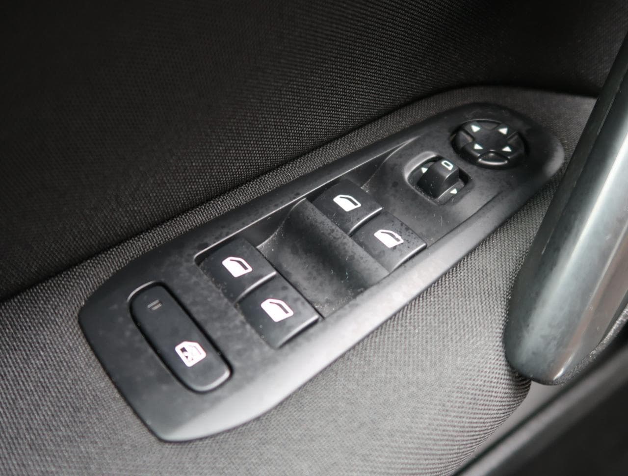 2019 Peugeot 308 - 19