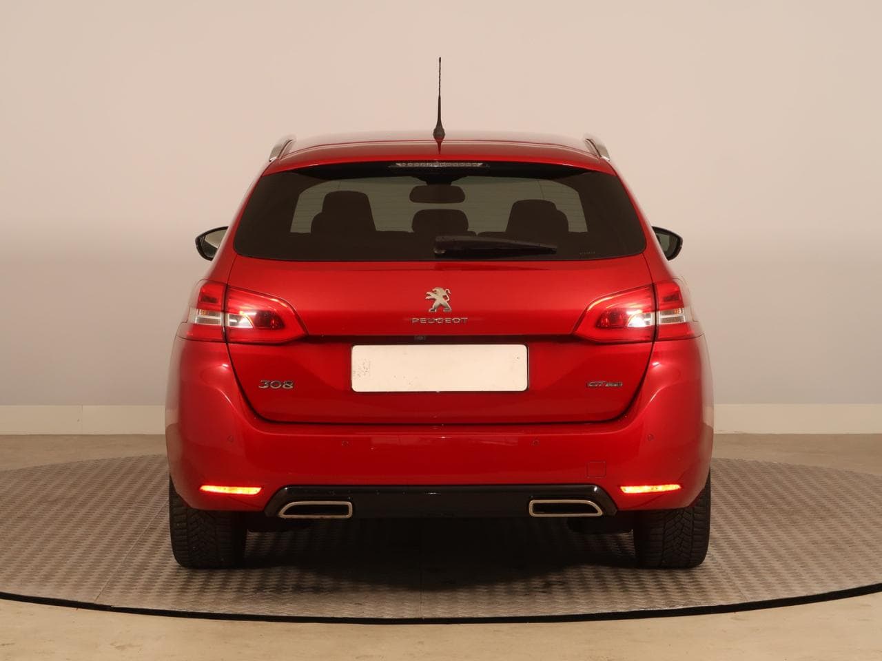 2019 Peugeot 308 - 11