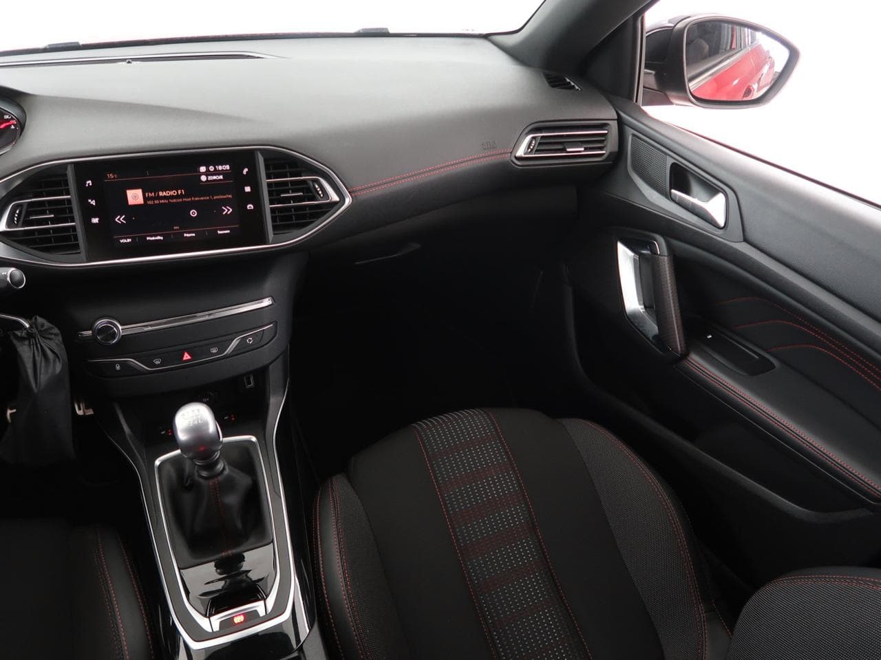2019 Peugeot 308 - 21