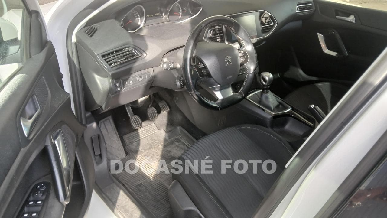 2016 Peugeot 308 - 3