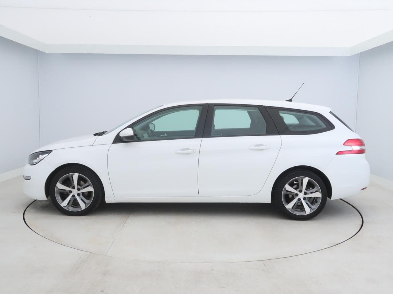 2015 Peugeot 308 - 4