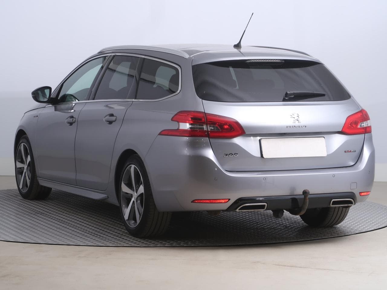2020 Peugeot 308 - 5