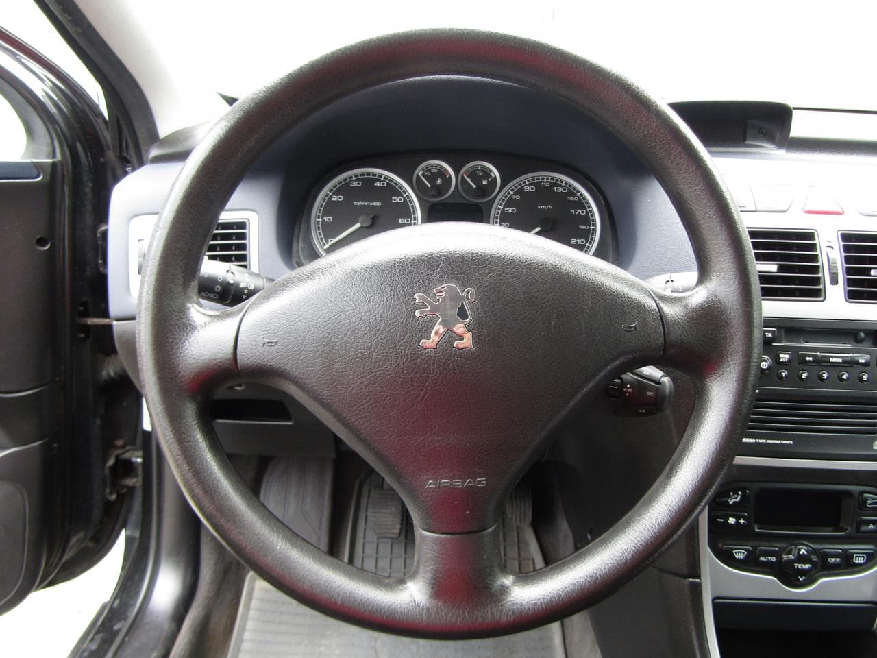 2002 Peugeot 307 - 27