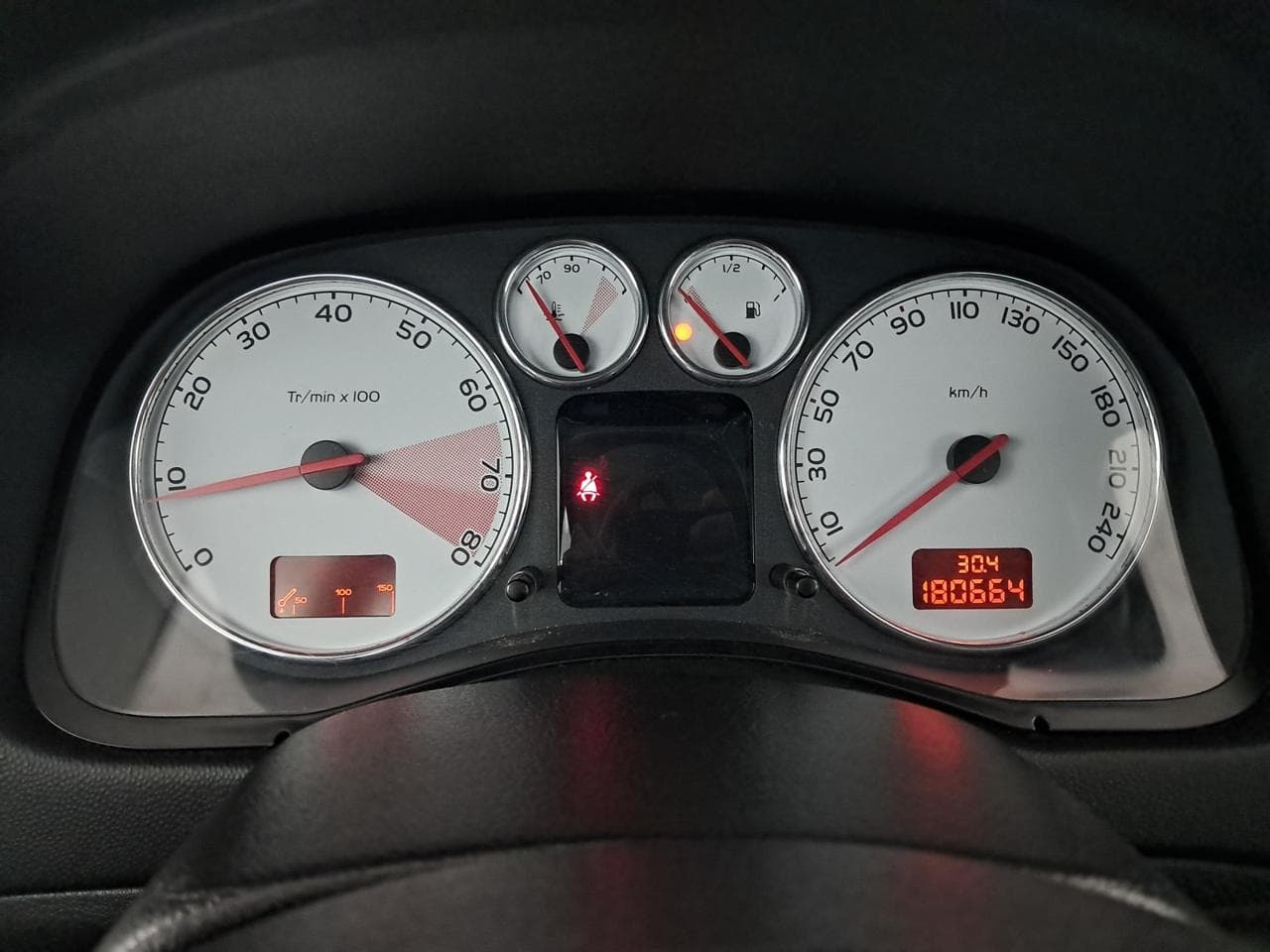 2004 Peugeot 307 - 17