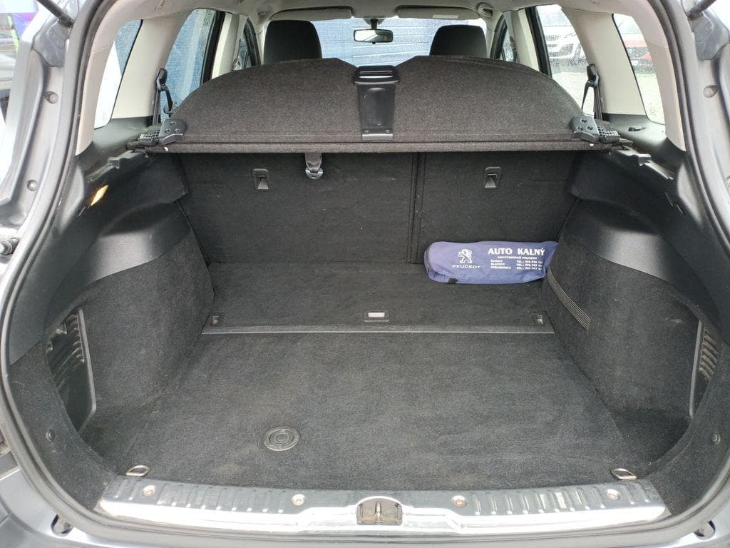 2010 Peugeot 308 - 6