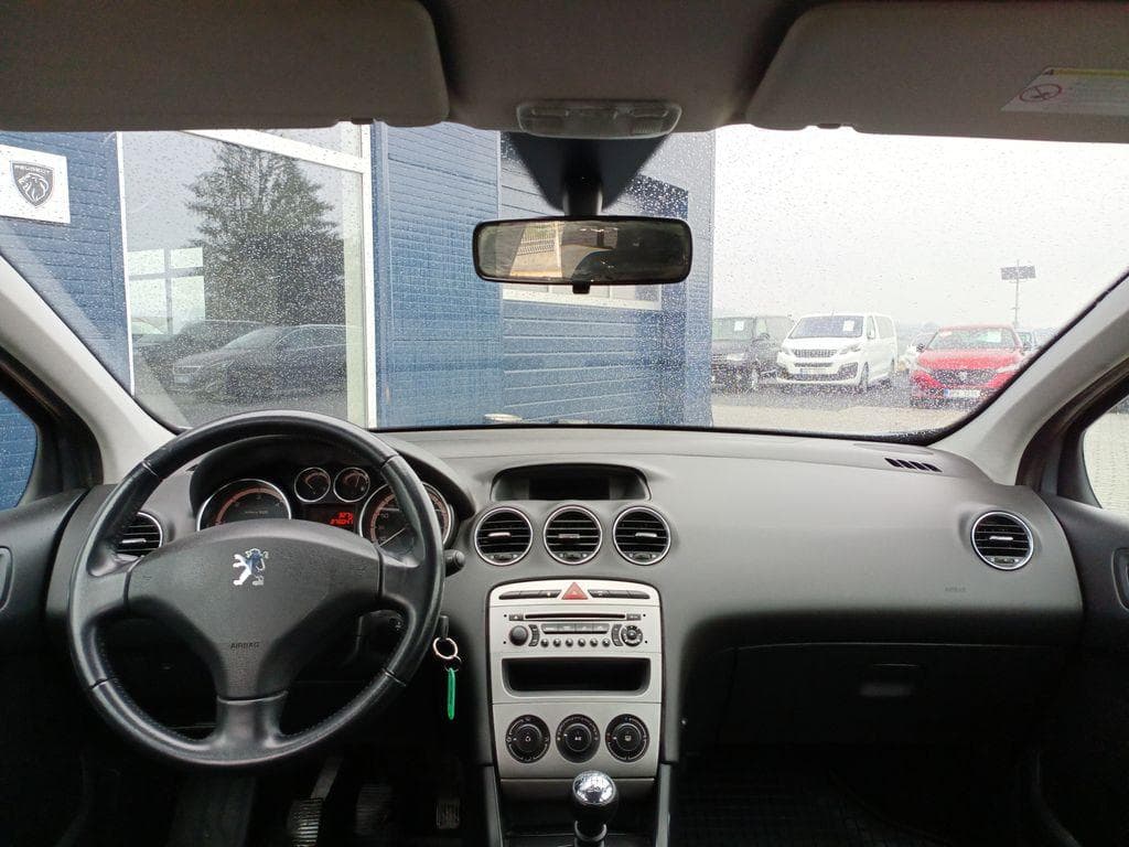 2010 Peugeot 308 - 2