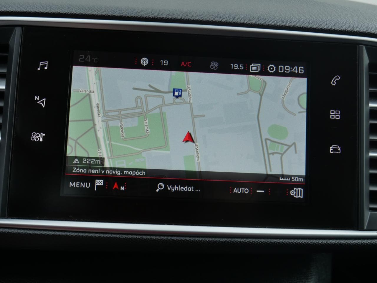 2018 Peugeot 308 - 16